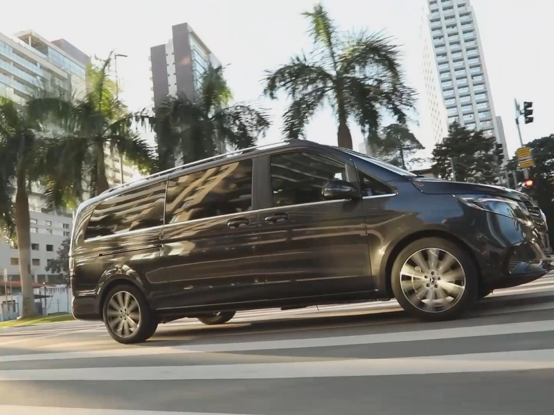 Benê Autos TV: Lançamento de minivan de luxo, expansão de marca no Brasil e SUV abaixo de R$ 100 mil